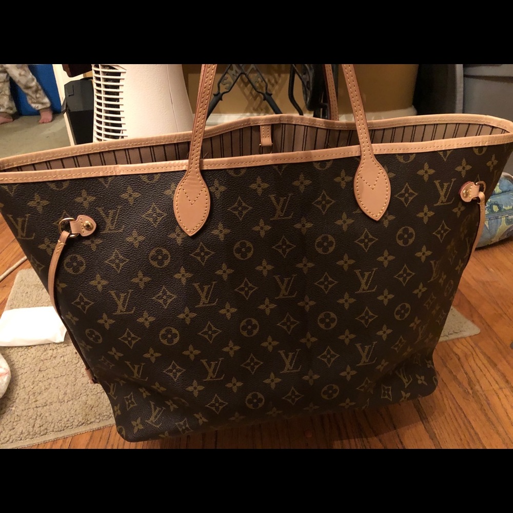 COPY - COPY - *AUTHENTIC* Louis Vuitton Neverfull…